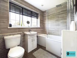 Bathroom- click for photo gallery